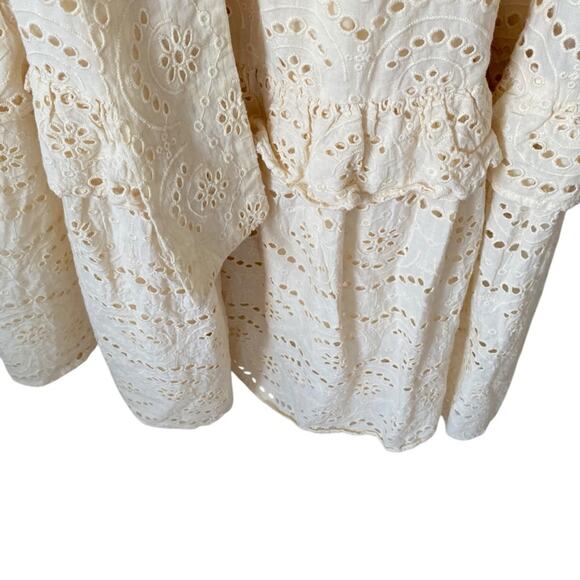 Ivy City Co Cream Ivory Eyelet Belted Maxi Dress size medium Bohemian - Picture 6 of 12